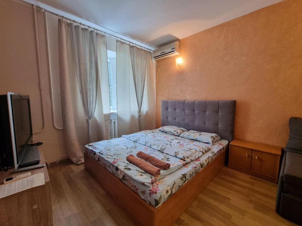 Апартаменты в центре на Гагарина Днепр Экстерьер фото